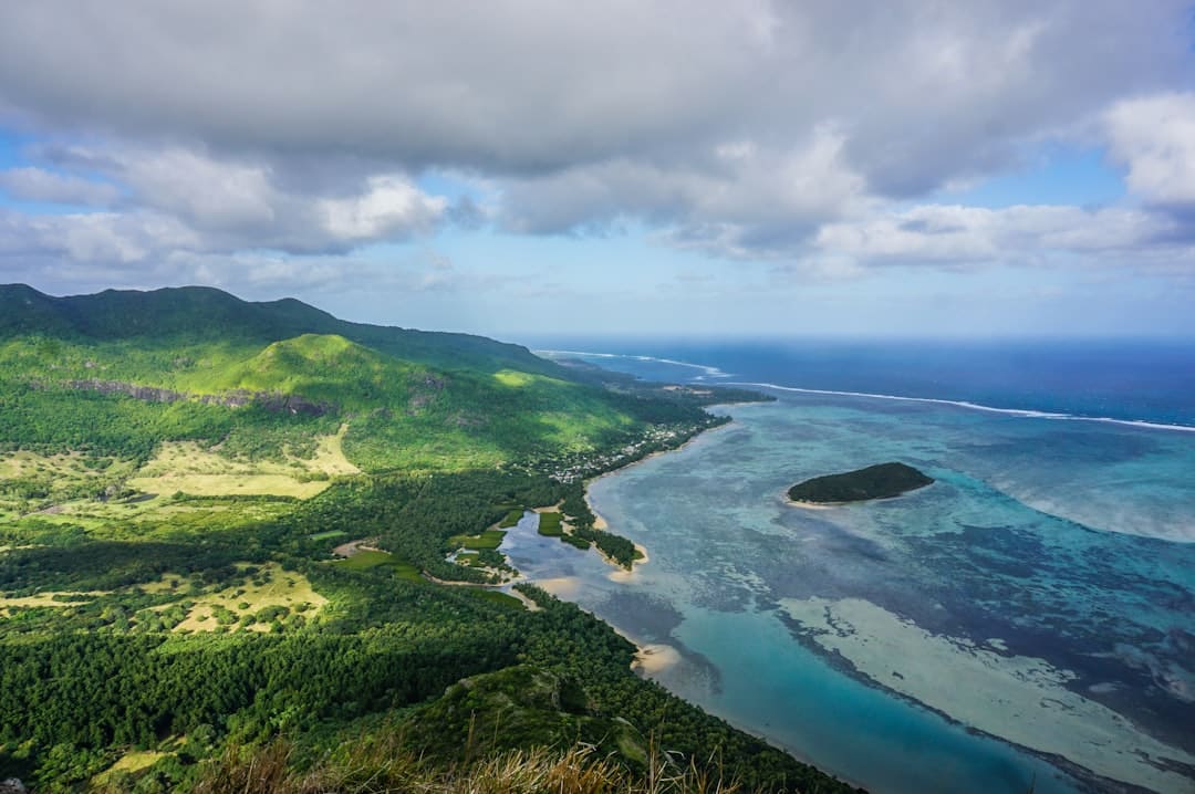 Reisen Sie nach Mauritius: Das ultimative tropische Paradies in greifbarer Nähe?