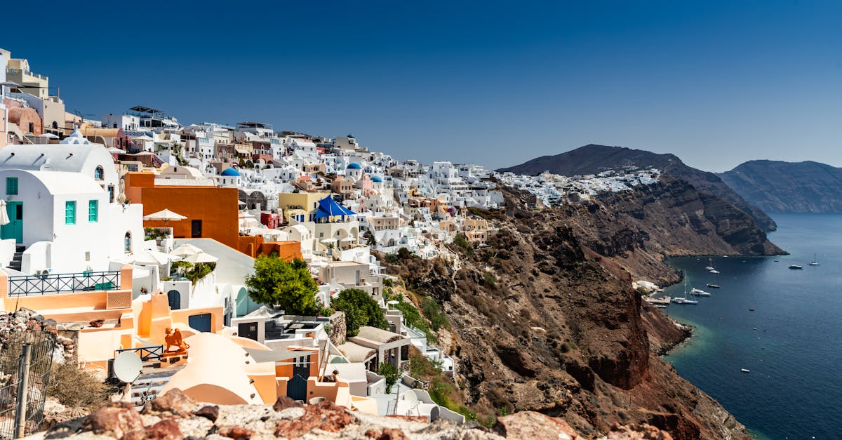 découvrez l'art de la photographie de voyage : des astuces pour capturer des paysages époustouflants, immortaliser des cultures fascinantes et partager vos aventures à travers des images saisissantes. explorez le monde tout en perfectionnant votre style photographique.